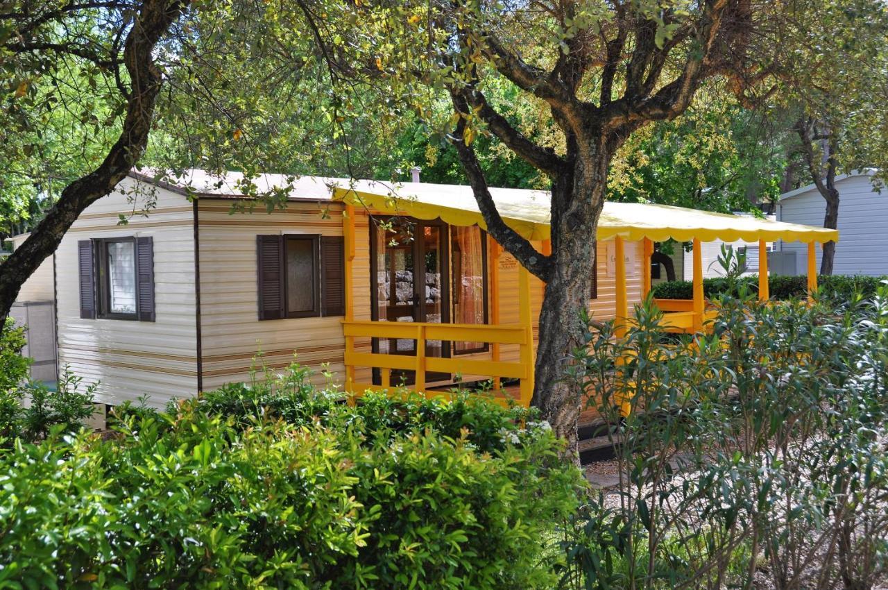 Greenchalets Roquebrune Sur Argens Екстериор снимка